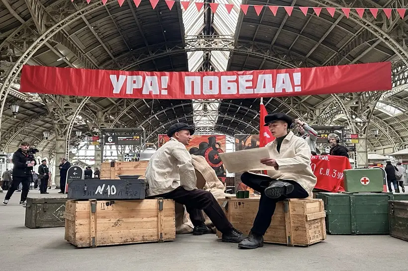 Аудиоспектакль о вкладе железнодорожников в Победу представили в Петербурге. Фото. © 
