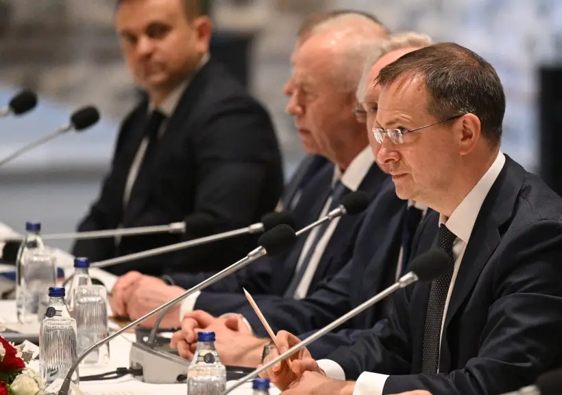 Киев запросил переговоры между Зеленским и Путиным, Москва приняла запрос к сведению - Мединский. Фото. © РИА Новости. Рамиль Ситдиков
