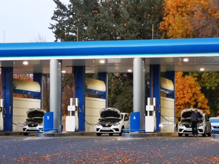 Соглашение о строительстве в Дагестане сетевых автозаправочных комплексов будет подписано с компанией "Татнефть". Фото