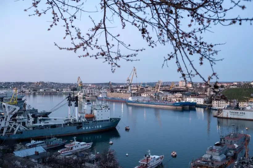 Морпорт в бухте Камышовой Севастополя реконструируют. Фото. © РИА Новости. Алексей Мальгавко