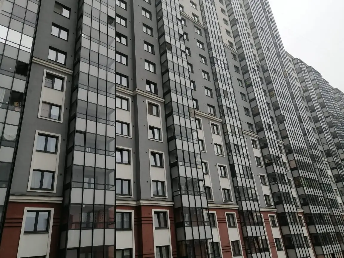 Средняя цена кв.м новостроек в мегаполисах РФ превысила 200 тыс. рублей. Фото. ©