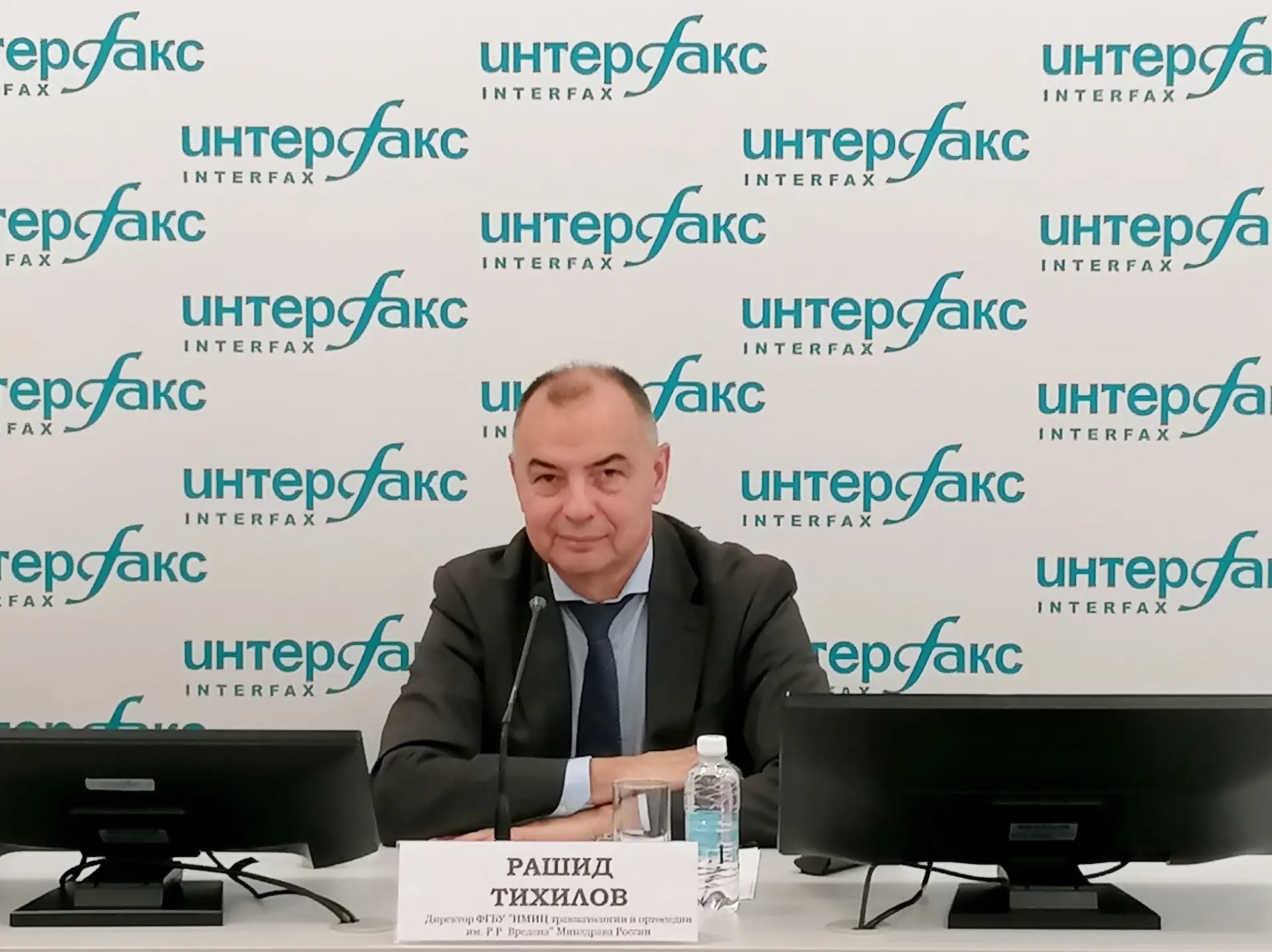 Центр им. Вредена в Петербурге увеличивает количество операций на 5-7% ежегодно