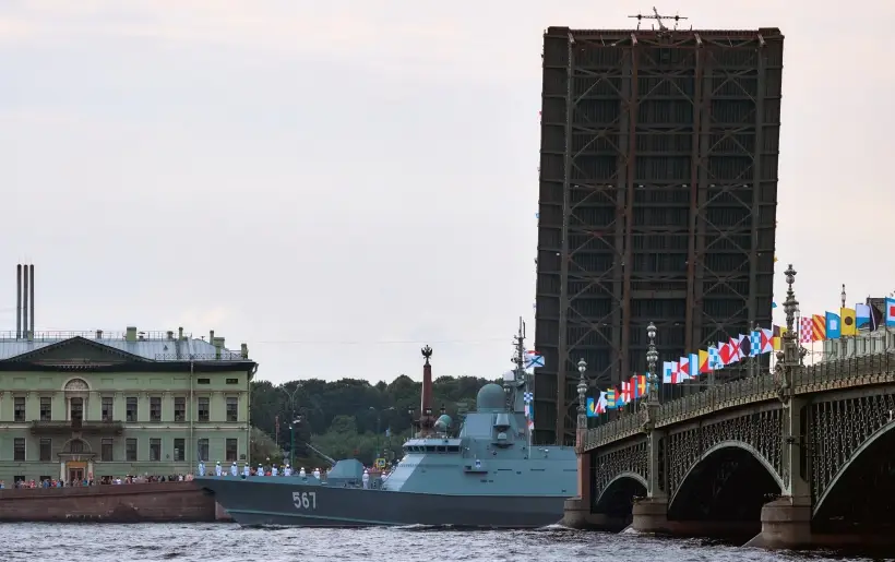 Несколько мостов планируют ремонтировать в Петербурге в следующем году. Фото. © РИА Новости. Алексей Даничев