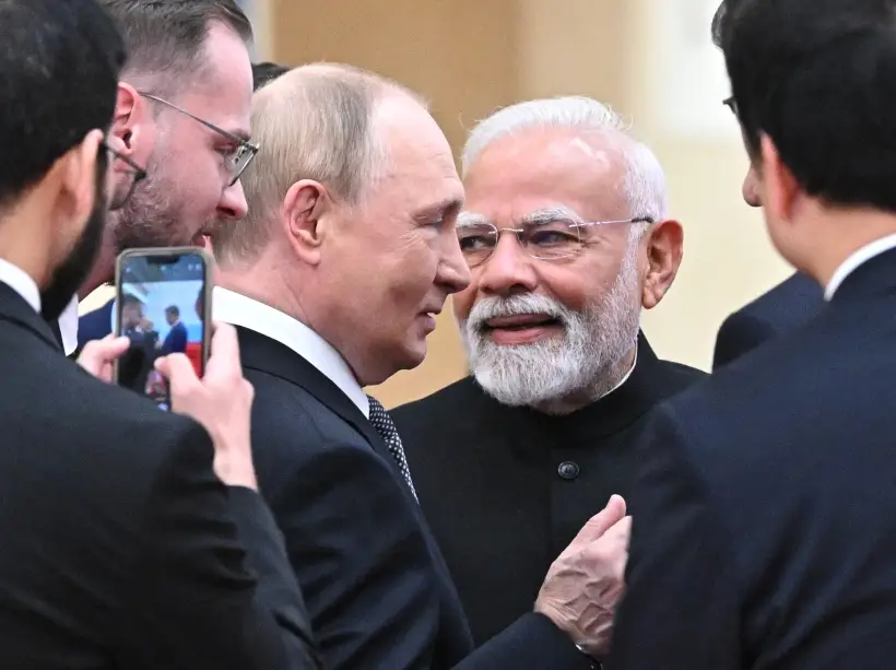 На "полях" саммита ШОС у президента РФ Владимира Путина состоялись переговоры с премьер-министром Индии Нарендрой Моди. Фото