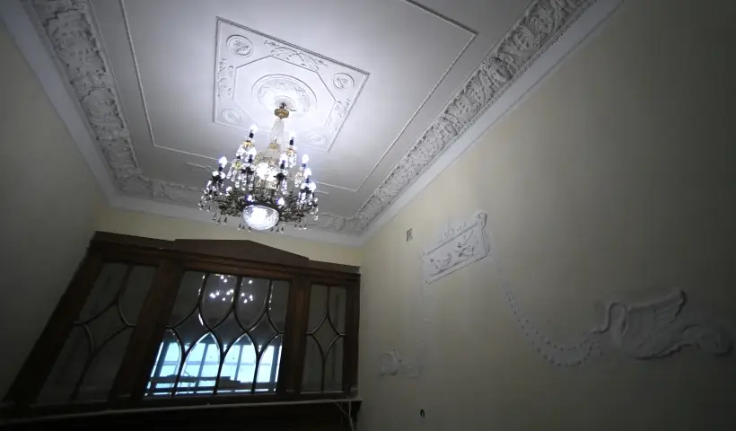 Историческая сцена