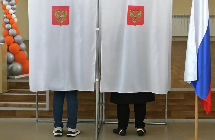 Более 50% избирателей уже проголосовали на выборах губернатора Ленобласти. Фото. © РИА Новости. Илья Наймушин
