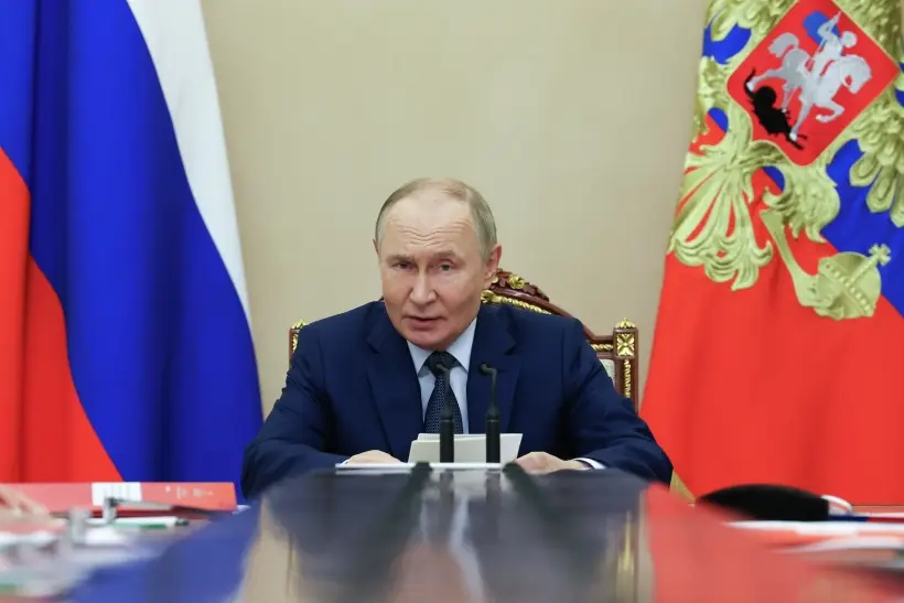 Президент РФ Владимир Путин дал поручение тщательно отслеживать деятельность американской стороны применительно к арсеналу СНВ. Фото
