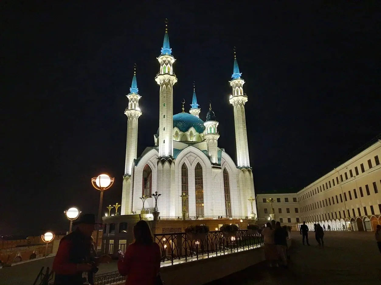 Путешествие по России на авто: из Москвы во Владимир, Нижний Новгород, Казань и Самару