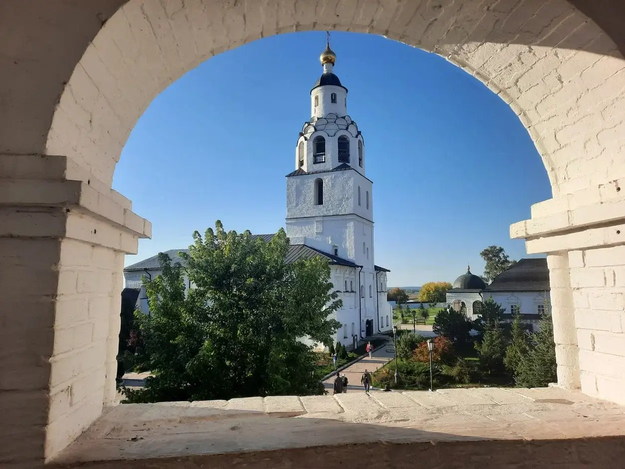 Путешествие по России на авто: из Москвы во Владимир, Нижний Новгород, Казань и Самару