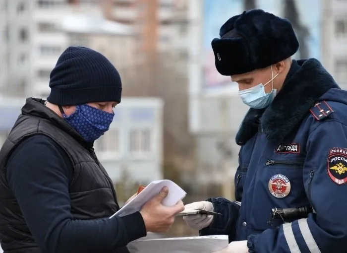 Главконтроль подтвердил право столичной полиции штрафовать нарушителей карантина