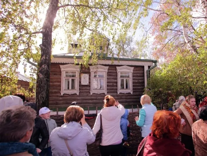 Ограничения на обслуживание экскурсионных групп сняты с рязанских музеев