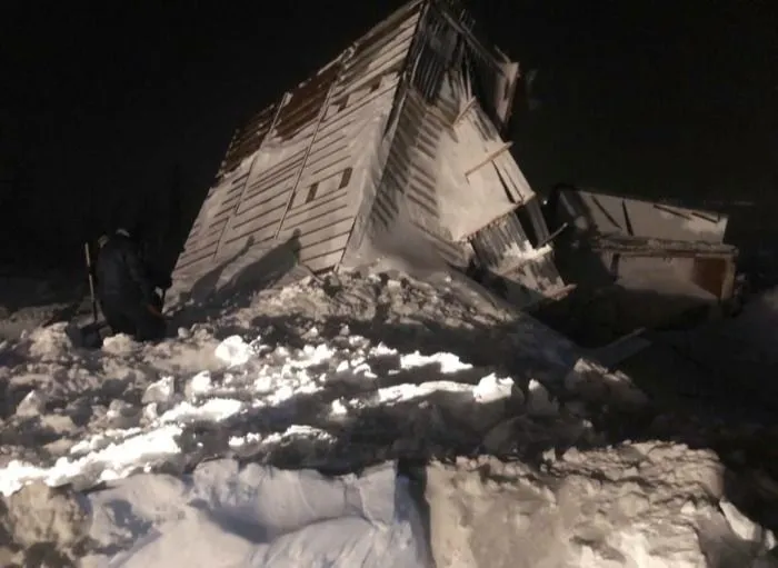 Еще одно уголовное дело возбуждено из-за схода лавины на турбазу под Норильском