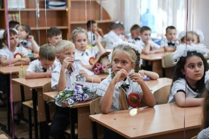 Тюменские школьники начальных классов с 15 ноября будут учиться в обычном режиме