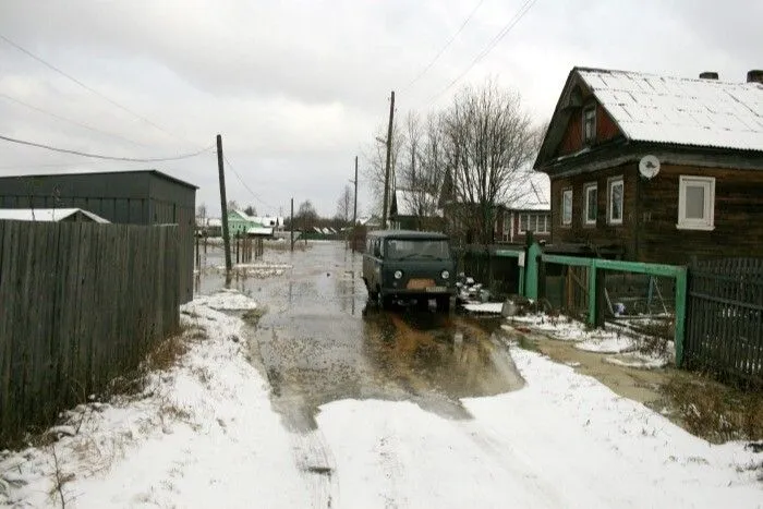 Власти Камчатки окажут помощь жителям подтопленного штормом поселка