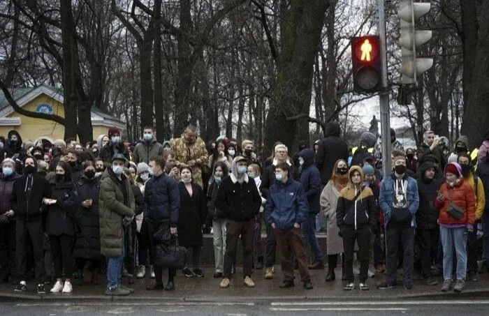 Более 60 участников несогласованного митинга в Петербурге арестованы, свыше 300 оштрафованы