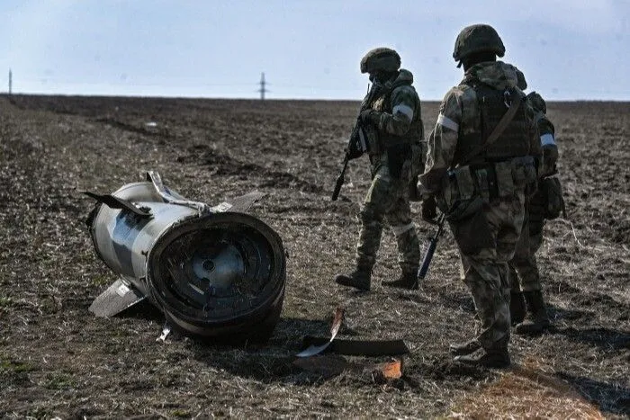 Российские военные уничтожили пусковые установки РК "Точка-У" в промзоне на окраине Киева