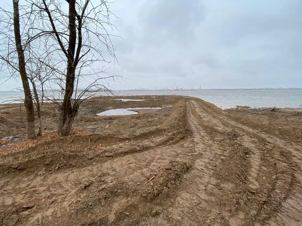 Астраханская компания подозревается в варварском подъеме судов со дна Волги