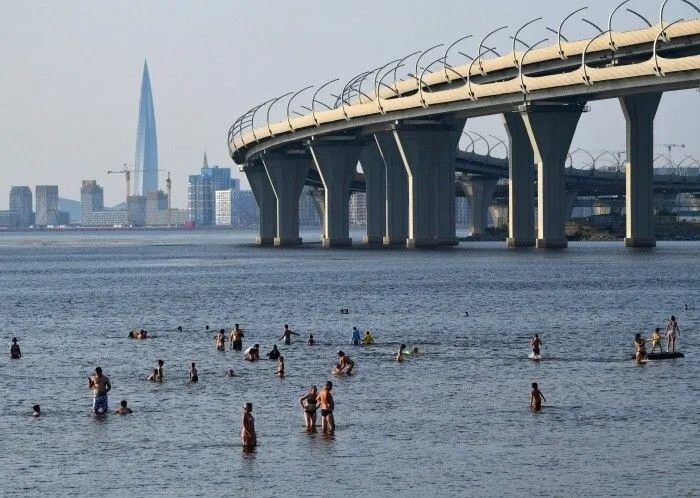 Открыть новые пляжи и парки планируют в Петербурге