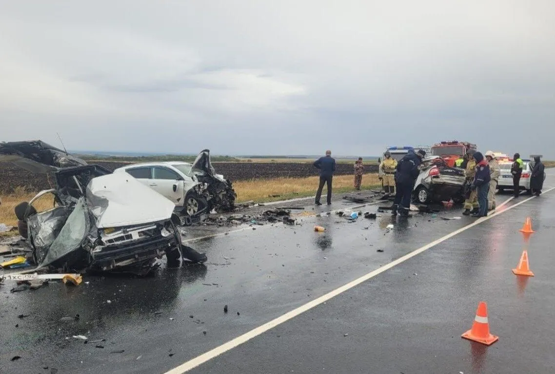 Три человека погибли в ДТП под Саратовом