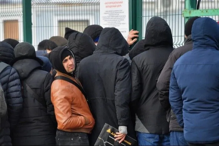 Уголовное дело о нелегальной миграции возбуждено в Новосибирске