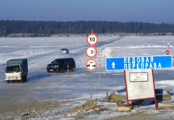 Первая ледовая дорога открыта в Приамурье на реке Гилюй