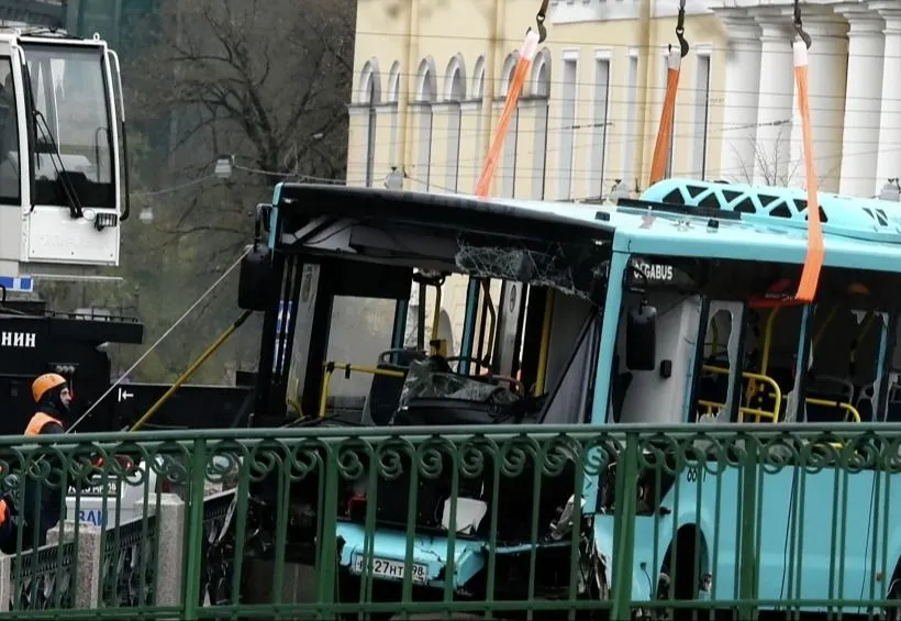 Дело о фальсификации ЕГРЮЛ возбуждено в отношении директора фирмы утонувшего автобуса в Петербурге