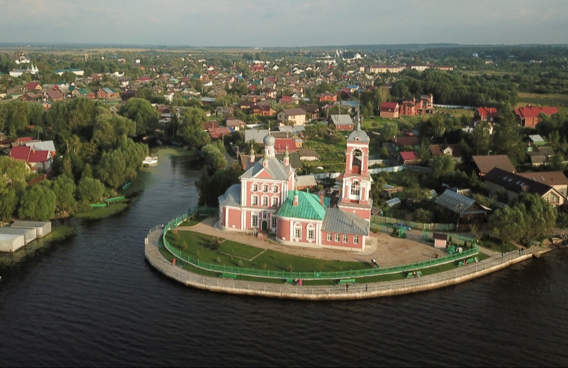 В Переславле-Залесском открыли новый железнодорожный вокзал