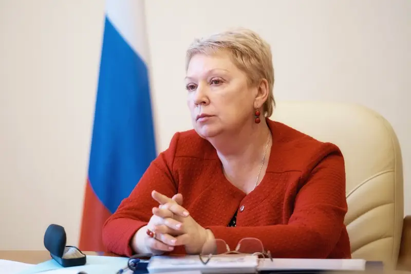 ЕГЭ по английскому станет обязательным в 2022 - министр образования РФ