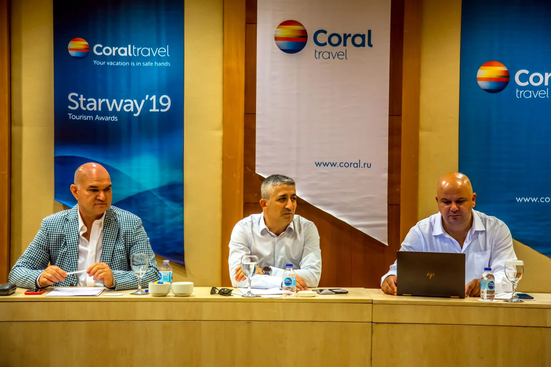 Coral Travel вручил премию Starway лучшим турагентствам